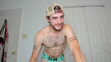 Willyt98  28-08-2021 video Horny